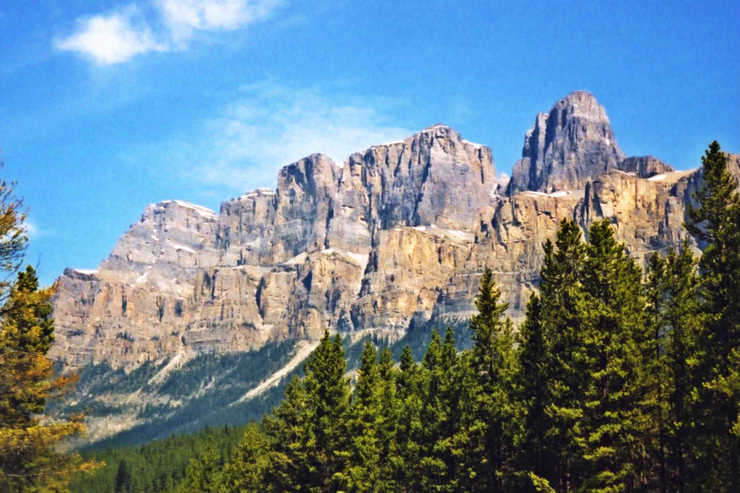 6-Day Rocky Mountain VIA Rail Tour: Banff, Jasper, Yoho NPs, Lake Louise, Moraine Lake, Columbia Icefield | Calgary to Vancouver