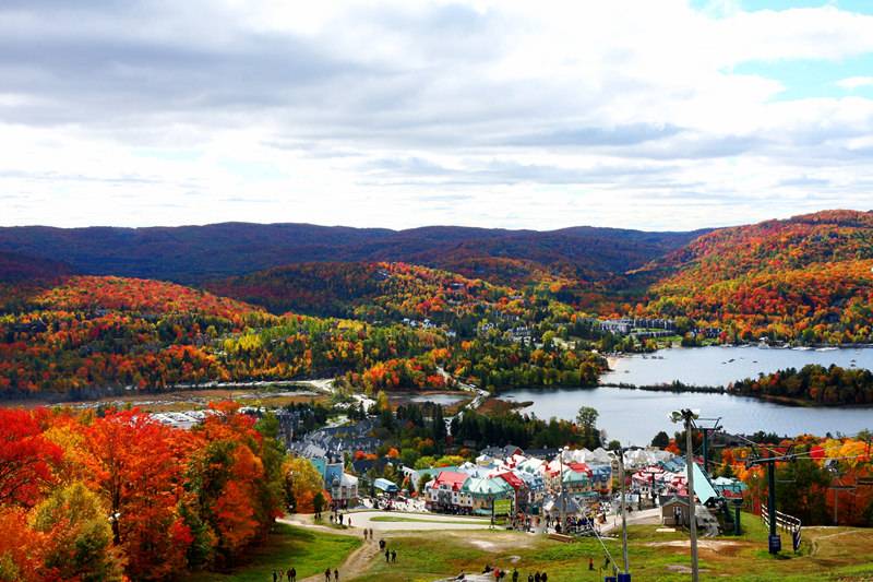 9-Day Canada East Coast Fall Color：Agawa Canyon,Mont Tremblant Village, Sudbury, Sault Ste. Marie, Quebec & Toronto